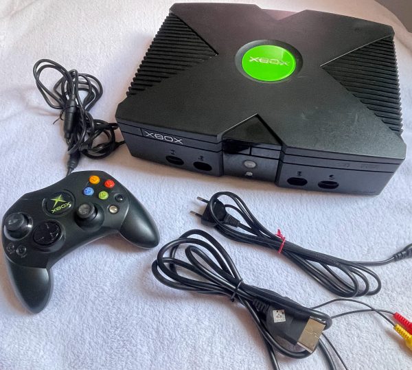Microsoft | Xbox Clássico Ver 1.4 | Desbloqueado Cerbios via TSOP Flash | 320GB HD | 1 Controle Original
